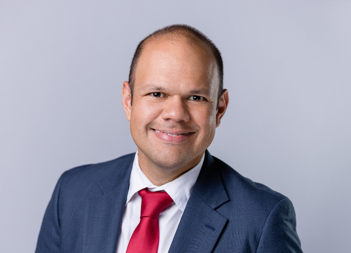 Dr. Carlos Alfredo Fraile Olivero